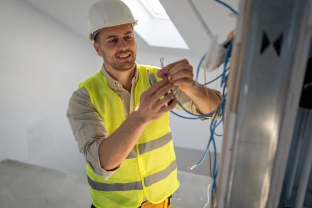 Best Electrical Outlet Repair  in Bellefontaine Neighbors, MO